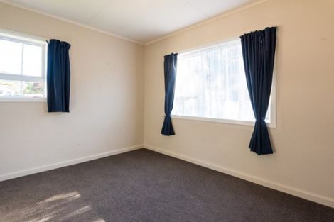 Photo of property in 48 Wairau Road, Picton, 7220