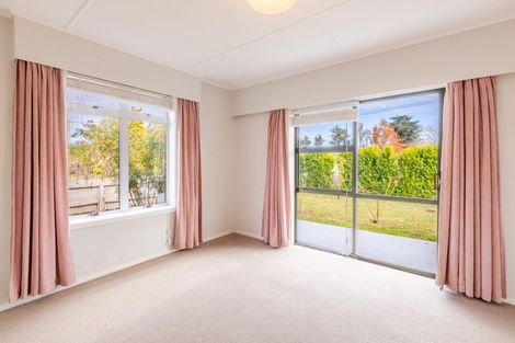 Photo of property in 79 Great North Road, Waipawa, 4210