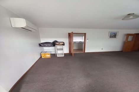 Photo of property in 2/77 Mangere Road, Otahuhu, Auckland, 1062