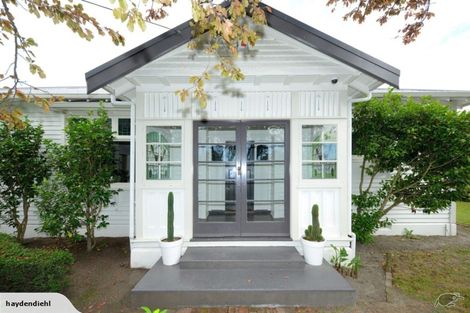 Photo of property in 124 Edward Avenue, Edgeware, Christchurch, 8013