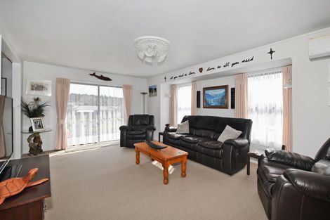 Photo of property in 9 Coleridge Place, Tikipunga, Whangarei, 0112