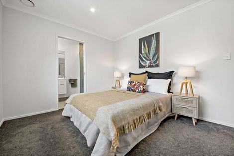 Photo of property in 15 Bellenden Crescent, Pokeno, 2402