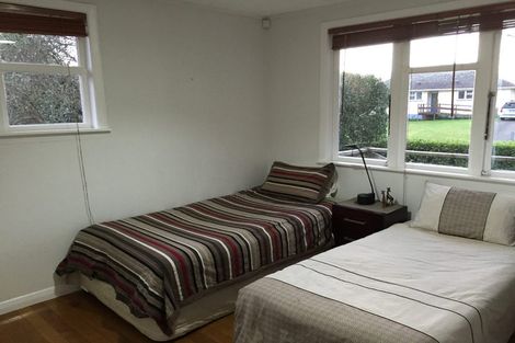 Photo of property in 5 Taratoa Street, Point England, Auckland, 1072