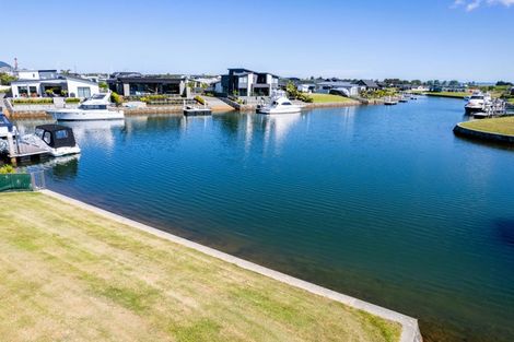 Photo of property in 63 Stace Hopper Drive, One Tree Point, 0118