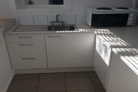 Photo of property in 2/37 Toru Street, Te Atatu Peninsula, Auckland, 0610