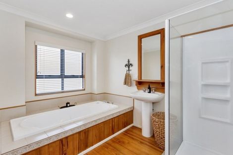 Photo of property in 28 Caversham Drive, Rototuna, Hamilton, 3210