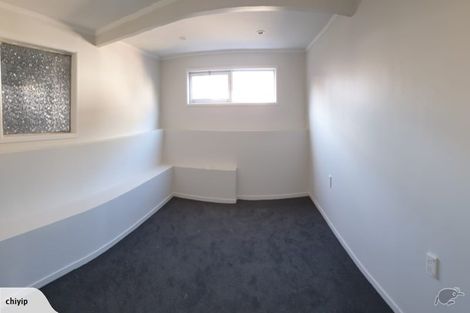 Photo of property in 47 Triangle Road, Massey, Auckland, 0614