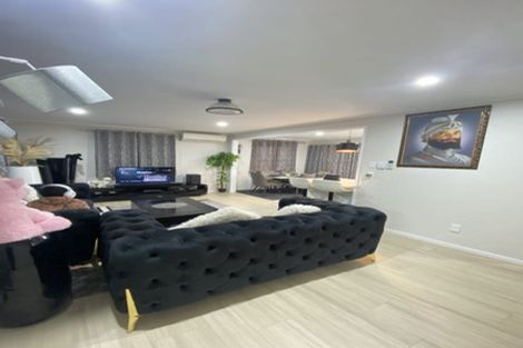 Photo of property in 1/56 Greenhaven Avenue, Opaheke, Papakura, 2113