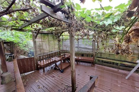 Photo of property in 4 George Laurenson Lane, Mount Roskill, Auckland, 1041