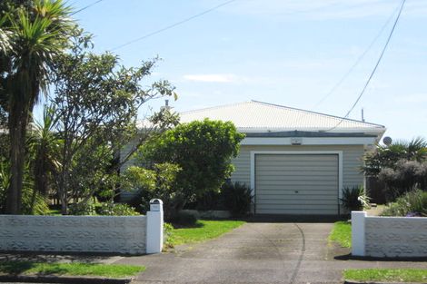 Photo of property in 73 Buller Street, New Plymouth, 4312
