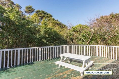 Photo of property in 38 Lantana Road, Green Bay, Auckland, 0604