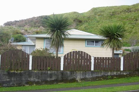 Photo of property in 63 Oranga Street, Westown, New Plymouth, 4310