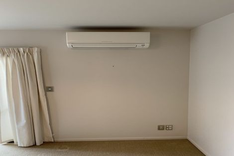 Photo of property in 8p Finlay Terrace, Mount Cook, Wellington, 6021