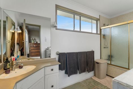 Photo of property in 8 Green Place, Richmond Heights, Taupo, 3330