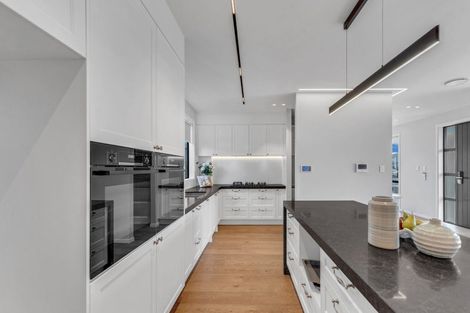 Photo of property in 2 Picnic Point Road, Hobsonville, Auckland, 0616