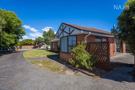 Photo of property in 11 Mchaffies Place, Wainoni, Christchurch, 8061