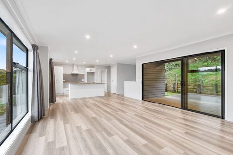 Photo of property in 18 Tieke Place, Horahora, Whangarei, 0110