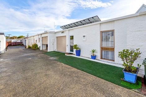 Photo of property in 4/9 Zealandia Street, Kensington, Whangarei, 0112