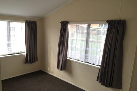 Photo of property in 22 Mckean Avenue, Manurewa, Auckland, 2102