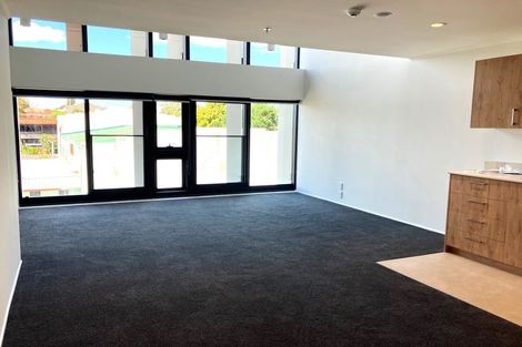 Photo of property in 6f/30 Westward Ho, Glen Eden, Auckland, 0602