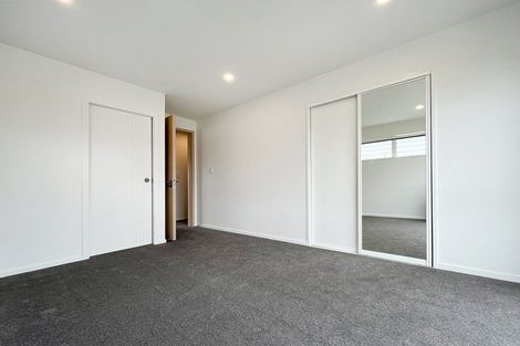 Photo of property in 16 Te Kaapia Road, Papakura, 2110