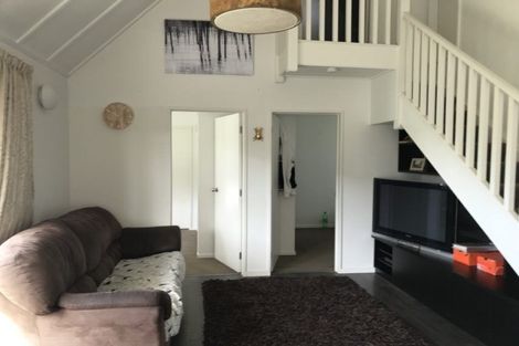 Photo of property in 11/58 Manuroa Road, Takanini, 2112