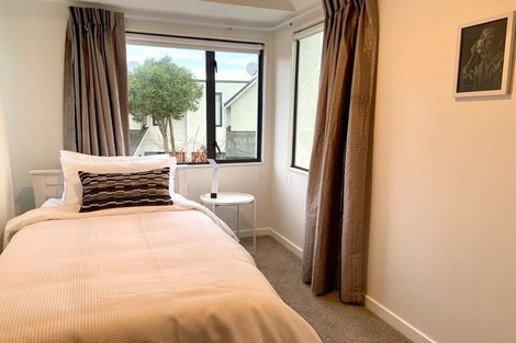 Photo of property in 9 Oakford Close, Riccarton, Christchurch, 8011