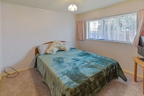 Photo of property in 2/14 Burns Street, Westown, New Plymouth, 4310