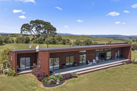 Photo of property in 812 Ruapuke Road, Raglan, 3296