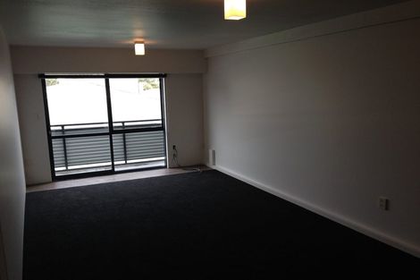 Photo of property in 8 Torrens Terrace, Mount Cook, Wellington, 6011