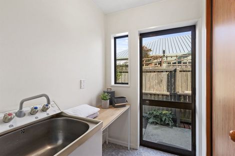 Photo of property in 1 Audley Gate, Avonhead, Christchurch, 8042