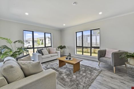 Photo of property in 22 Balmore Crescent, Pokeno, 2402