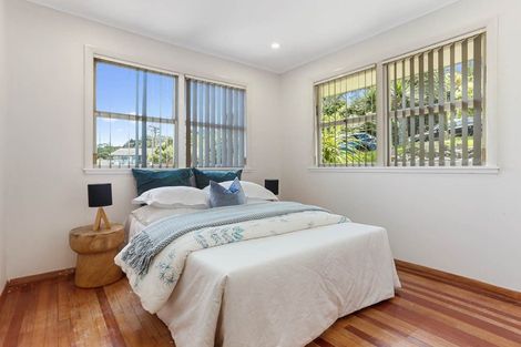 Photo of property in 6 Viking Avenue, Hillsborough, Auckland, 1042