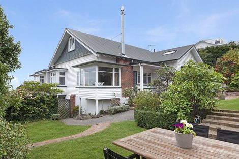Photo of property in 164 Hackthorne Road, Cashmere, Christchurch, 8022