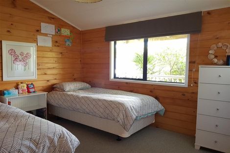 Photo of property in 13 Waterman Drive, Langs Beach, Waipu, 0582