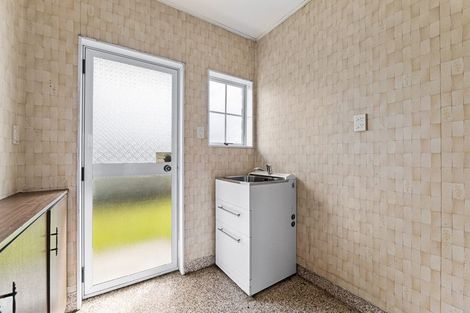 Photo of property in 140 Parklands Avenue, Bell Block, New Plymouth, 4312