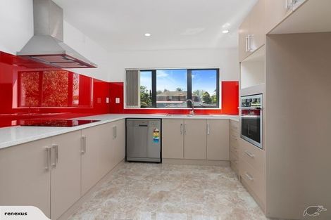 Photo of property in 49a Price Crescent, Mount Wellington, Auckland, 1060