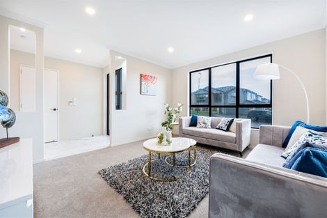 Photo of property in 22 Carrygawley Road, Flat Bush, Auckland, 2019