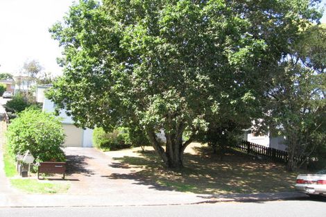 Photo of property in 39 Salamanca Road, Sunnynook, Auckland, 0620