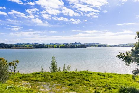 Photo of property in Pahi Road, Pahi, Paparoa, 0571