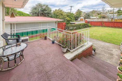 Photo of property in 63 Great North Road, Saint Johns Hill, Whanganui, 4501