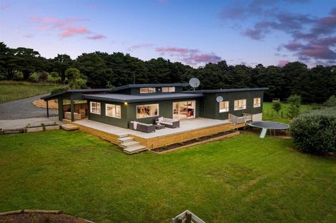 Photo of property in 569 Tomarata Valley Road, Whangaripo, Wellsford, 0974
