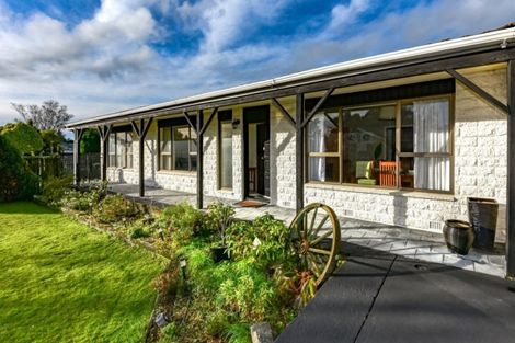 Photo of property in 11 Torlesse Crescent, Darfield, 7510