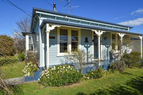 Photo of property in 27 Garrison Street, Carterton, 5713