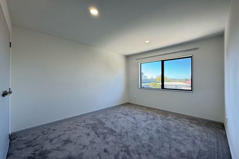 Photo of property in 14a Grove Lane, Pakuranga, Auckland, 2010