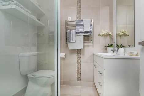 Photo of property in 210/17 Link Crescent, Stanmore Bay, Whangaparaoa, 0932