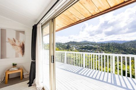 Photo of property in 6 Ridge Road, Tairua, 3508