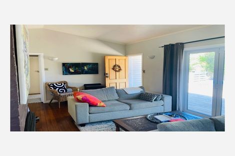 Photo of property in 1/14 Matipo Road, Mairangi Bay, Auckland, 0630