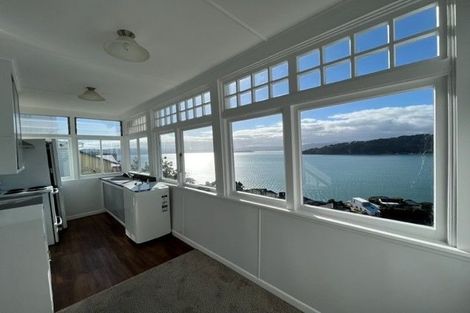 Photo of property in 4/39 Grafton Road, Roseneath, Wellington, 6011