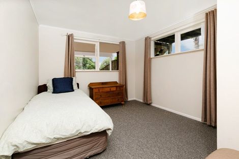 Photo of property in 10 Rock Isle Road, Torbay, Auckland, 0630